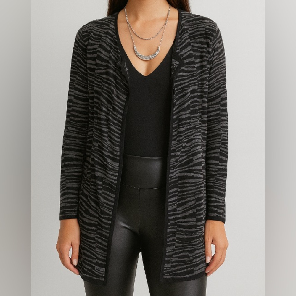 VINCE CAMUTO Cotton Black and Grey Zebra Striped Open Front Cardigan Size XS